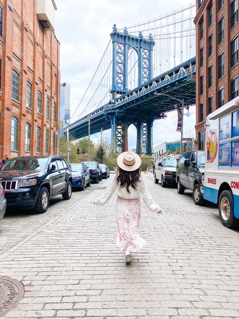 Best Instagram Spots in Dumbo Brooklyn Dumbo New York, Dumbo Brooklyn, Visit New York City, Best Instagram Photos, Brooklyn Bridge Park, Manhattan Bridge, Visit New York, Best Photo, Great Restaurants