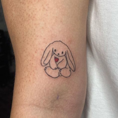 Stuffed Animal Tattoo, Minnie Tattoo, Tattoo Designs Drawings, Dainty Tattoo, Funky Tattoos, Tattoos With Kids Names, Bunny Tattoos, Sick Tattoo, Marvel Tattoos