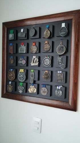 Diy Medal Display Ideas Frames, Framed Medals Display Ideas, Medals Display Ideas Diy, How To Display Trophies, Medal Display Ideas Frame, Running Medals Display Ideas, Medal Frames Ideas, Kids Trophy Display Ideas, Lanyard Display Ideas