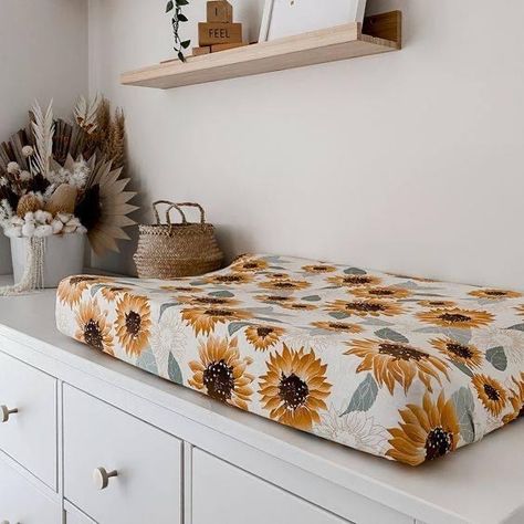 Sunflower Nursery, Nursery Gender Neutral, Bee Nursery, Bohemian Nursery, Baby Nursery Inspiration, Beautiful Sunflowers, Bassinet Mattress, Change Mat