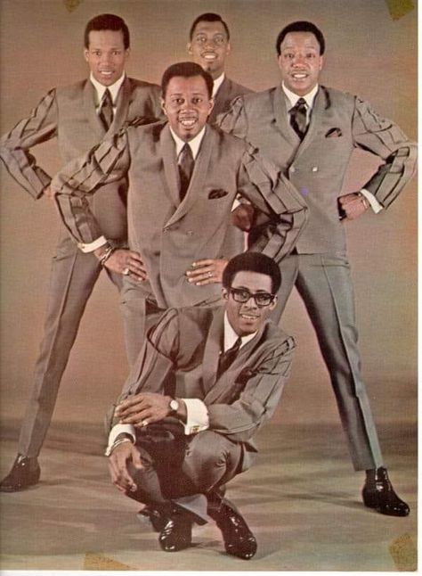 Eddie Kendricks, David Ruffin, Popular Music Artists, Black Music Artists, Singing Groups, Paul Williams, Tamla Motown, The Temptations, Soul Artists