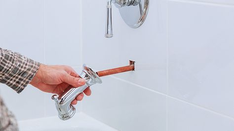 Replacing a bathtub? Then now's the time to make sure nothing is spinning that shouldn't be spinning. #homeimprovement #diy Replace Bathtub Faucet, Shower Faucet Repair, Remove Bathtub, Bathtub Repair, Shower Repair, Bathtub Spout, Cheap Bathroom Remodel, Leaky Faucet, Shower Diverter