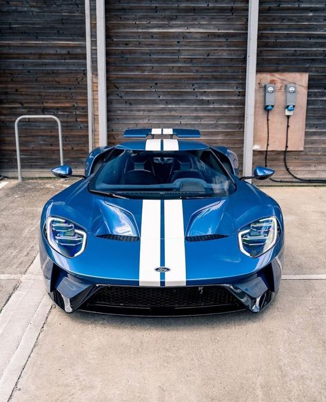 Ford Cars, Ford Car, Gt 40, Ford Gt Wallpapers, Race Car, Ford Gt Mk2, Ford Gt Supercar, Ford Gt40 Mk2, Ford Gt 40