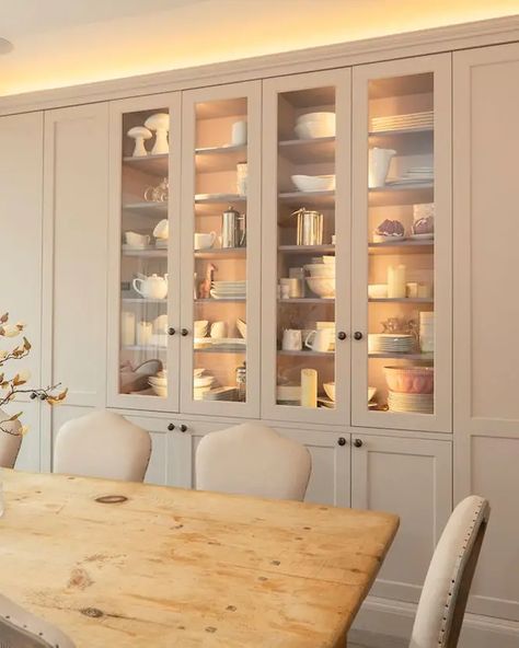 Storage Dining Room Ideas, Wardrobe In Dining Room, Storage Ideas For Dining Room, Extra Storage In Dining Room, Cupboard Ideas Dining Room, Full Wall Cabinets Dining Room, Dining Cabinet Built In, Tall Cabinets In Dining Room, Dining Room Wardrobe Ideas