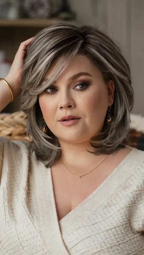 36 Winter Haircuts for Plus Size Women 2024-2025: Flattering Pixies, Bobs, Shags, and More Haircut For Broad Shoulders Women, Lobs For Round Faces, Thick Hair Round Face Haircut, Haïr Cut For Fat Face, Hair Plus Size Women, Short Hair For Thick Hair Round Face, Shag Bob Hairstyles, Plus Size Women Haircuts, Hairstyles For Fat Faces Plus Size