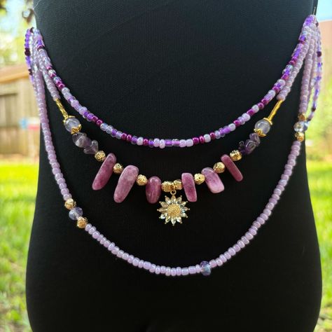 “Customer asked for gold and purple waist beads and that’s what she got! This piece is breathtaking and was so much fun to make💜💜💜💜. #CustomJewelry #WaistBeads #GoldAndPurple #Handmade #UniqueDesigns #JewelryMaker #FashionAccessories” Purple Waist Beads, Gold And Purple, Waist Beads, Jewelry Maker, Jewelry Patterns, Custom Jewelry, Beaded Jewelry, Unique Designs, Fashion Accessories