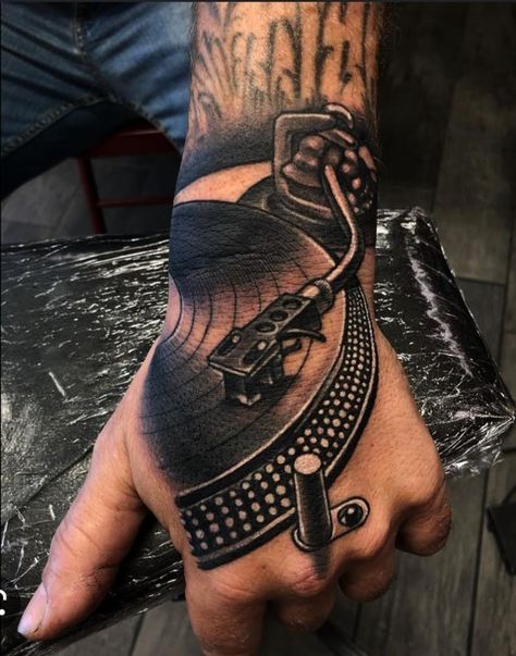 Dj Tattoo, Music Tattoo Sleeves, Cool Arm Tattoos, Music Tattoo Designs, Tattoo Style Drawings, Tattoo Project, Music Tattoo, Music Tattoos, Tattoo Art Drawings