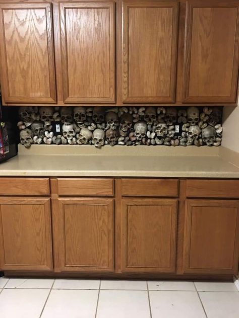 Skull backsplash for kitchen Skull Carpet, Goth Kitchen, Gothic Kitchen, Horse Lamp, Good Bones, Kitchen Units, Vintage Handbags, Kitchen Backsplash, Rug Pattern