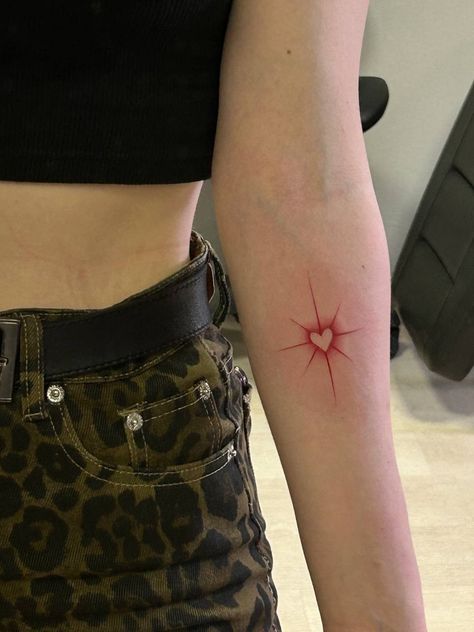 7 Stars Tattoo, Paper Star Tattoo, Spiderman Inspired Tattoo, Spiky Heart Tattoo, Lipstick Stain Tattoo, Men Red Tattoo, Arm Sticker Tattoo, Stars Finger Tattoo, Creative Heart Tattoo