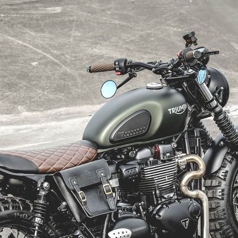 Triumph Street Scrambler, Custom Triumph, Street Scrambler, August 10, Motorcycles, Instagram