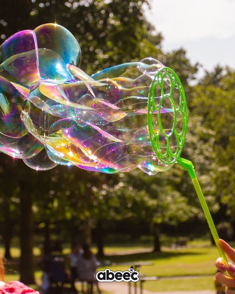 💙 BUBBLES 💙 Who else loves bubbles as much as we do?! The giant bubble kit has to be one of our favourites! Look at the incredible bubbles it creates 🤩🐝 Giant Bubbles, Bubble Wand, This Is Us, Bubbles, The Incredibles