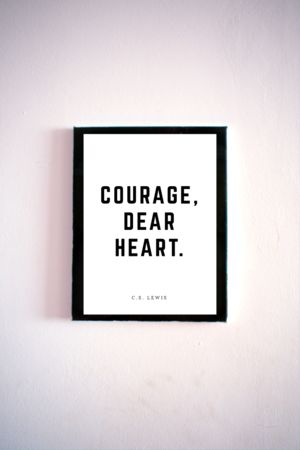 Courage Dear Heart • 5x7" • Printable • Digital Download • Home Office Decor • Wall Art • Black and White Hr Office, Decorating Office, Motivational Quotes Inspiration, Letterboard Quotes, Printable Motivational Quotes, Background Inspiration, Motivational Printables, Design Quotes Inspiration, Boss Woman