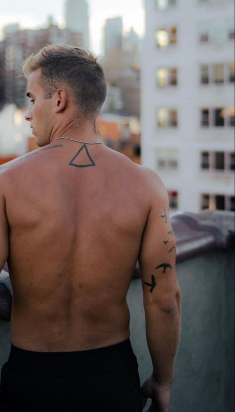 Male Tattoo Placement Ideas, Simple Bird Tattoo Men, Simple Tattoo Ideas For Men Shoulder, Tattos On The Side Of The Arm For Men, Mens Tattoo Placement, Small Upper Back Tattoo Men, Tricep Tattoo Men Simple, Bird Tattoo Men Arm, Above Elbow Tattoo Men