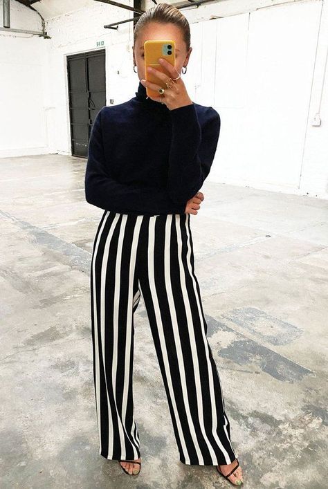 c5cc17e395d3049b03e0f1ccebb02b4ddesc51675376ri Black And White Striped Pants Outfit, White Striped Pants Outfit, Stripe Pants Outfit, Black And White Striped Pants, Nice Casual Outfits, Eclectic Outfits, Black And White Outfits, Fashion 23, Monochromatic Fashion