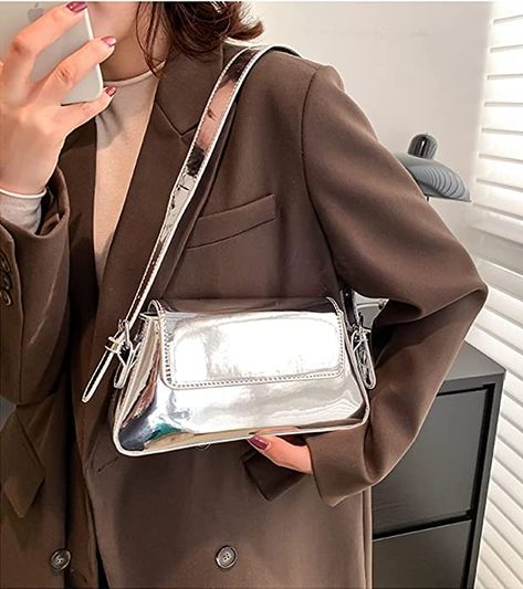 Cute bag for going out #affliatelink Armpit Bag, Bright Fashion, Silver Bags, Bag Silver, Luxury Designer Handbags, Tote Bag Purse, Casual Tote, Shopper Tote, Bag Brand