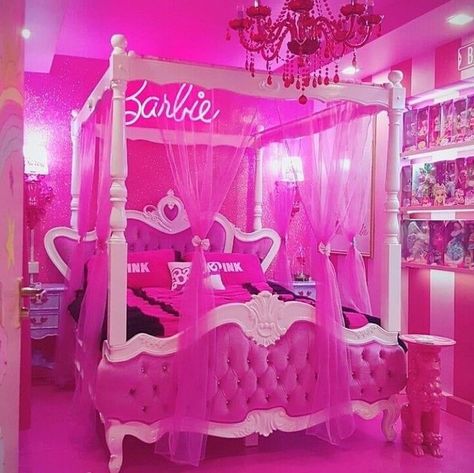 Barbie Room Decor, Barbie Bedroom, Pink Furniture, Barbie Room, Girl Bedroom Walls, Bedroom Decor For Teen Girls, Girly Room, Bohemian Bedroom Decor, Pink Home Decor