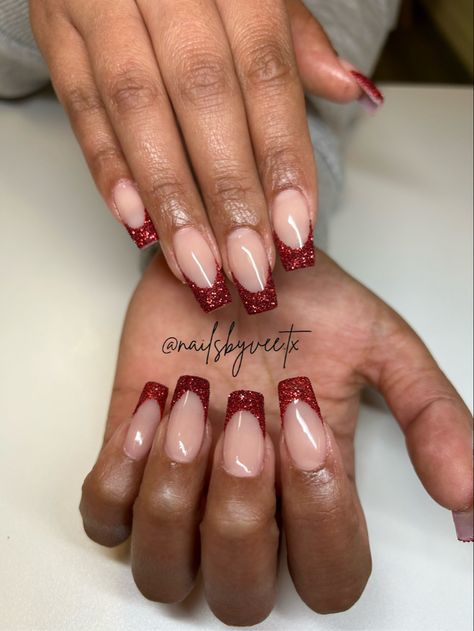 Formal Nails Red Dress, Nails For Dress Red, Red Nail Designs Sparkly, Nails To Go With Dark Red Dress, Prom Nails That Go With A Red Dress, Dark Red Nails For Prom, Prom Nails For Burgundy Dress, Sparkly Burgundy French Tip Nails, Sparkly Red Tip Nails