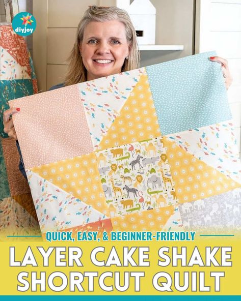 Layer Cake Shake Quilt is the perfect project for beginners. It's quick and easy, and the pattern looks so pretty! via @diyjoycrafts Cake Shake, Easy Quilt Tutorials, Strip Quilt Patterns, Layer Cake Patterns, Layer Cake Quilt Patterns, Quilt Layers, Cake Quilt, Big Block Quilts, Layer Cake Quilts