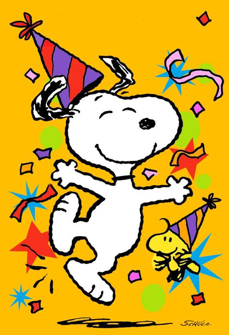 Happy Birthday Wishes Snoopy, Snoopy Birthday Images, Happy Birthday Snoopy Images, Bolo Snoopy, Happy Snoopy, Birthday Snoopy, Peanuts Quotes, Star Gaze, Peanuts Birthday