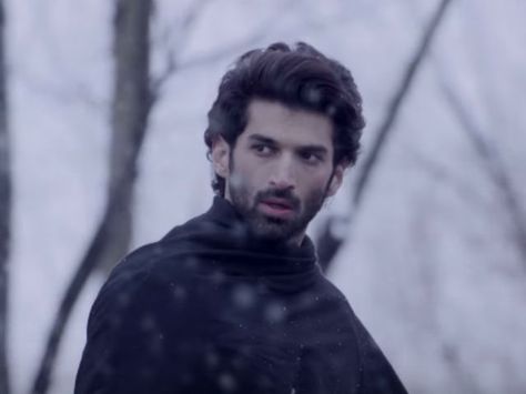 Aditya Roy Kapur #MovieStill #Bollywood #Fashion #Style #AdityaRoyKapur #Fitoor Aditya Roy Kapoor, Aditya Roy Kapur, Roy Kapoor, Men Blonde Hair, Robert Downey Jr Iron Man, Handsome Arab Men, Historical Fiction Books, Adorable Wallpapers, Lovey Dovey