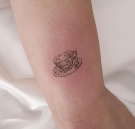 Mini Teacup Tattoo, Tea Cup Tattoo Small Vintage, China Tea Cup Tattoo, Tea Cup Fine Line Tattoo, Minimalist Tea Cup Tattoo, Tea Cup And Pot Tattoo, Antique Tea Cup Tattoo, Tea Cup Tattoo Ideas, Teapot Teacup Tattoo