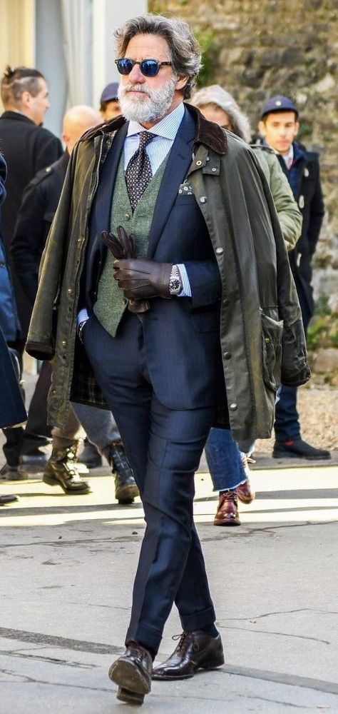 Striped Shirt Outfit Men, Green Waistcoat, Layering Inspiration, Gentleman Mode, Outfit Layering, Black Cable Knit Sweater, Dark Brown Shoes, Der Gentleman, Wool Waistcoat