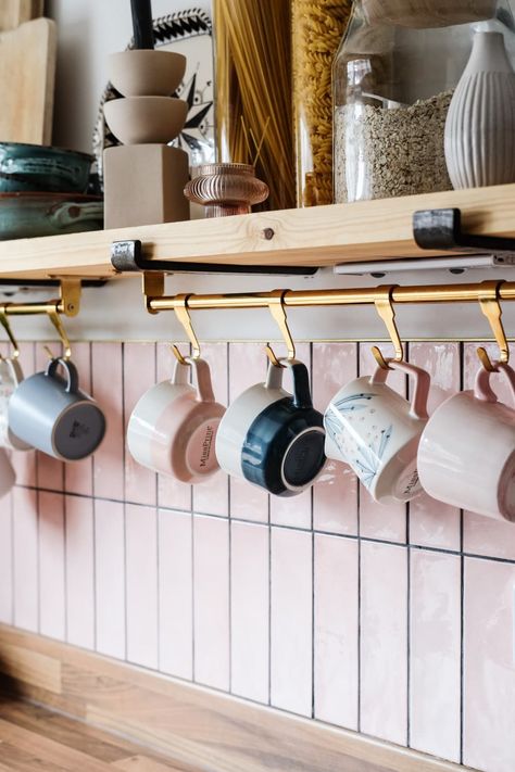 Hanging cabinets kitchen