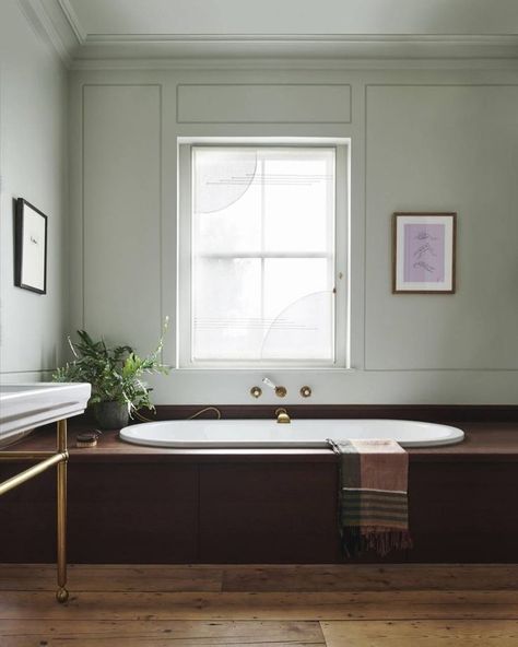 Sarah Brown on Instagram: “I’ve finally settled on a design for the bathroom. I knew I wanted reclaimed Iroko wood on the bath surround but all the other elements…” Rachel Chudley, Art Deco Fireplace, Bath Surround, Oak Cupboard, Victorian London, Roll Top Bath, London House, Modern Bathroom Decor, Bathroom Colors