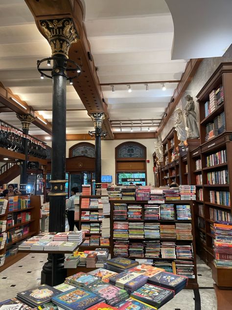 Kitabkhana, fort , mumbai Bookstore, Mumbai, Fort