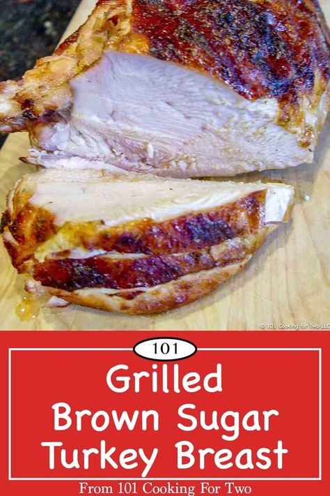 Let's learn to grill a half turkey beast to be moist with brown sugar rub. Just follow these easy step by step photo instructions for a great grilled turkey breast. Thaw Turkey In Water, Grill A Turkey, Grilled Turkey Breast, Appetizers Meat, Rotisserie Turkey, Thawing Turkey, Cooking Turkey Breast, Bbq Turkey, Turkey Tenderloin