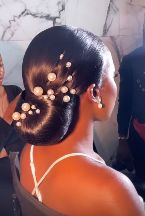 Ponytail Wedding Hairstyles Black Women, Wedding Hairstyles Classy Elegant, Black Bride Bun Hairstyles, Bridal Hairstyles With Pearls, Braids Wedding Hairstyles Black Women, Glam Bridal Hair Updo, Civil Wedding Hairstyle, Black Wedding Hairstyles For Bride, Black Women Bridal Hairstyles