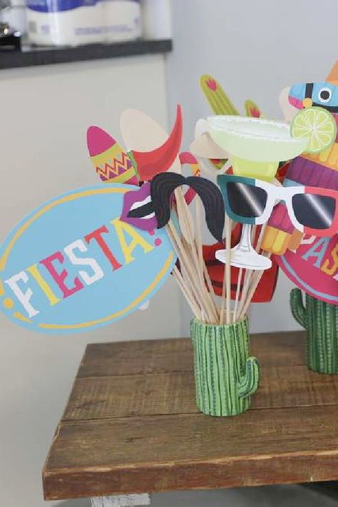 Check out this colorful fiesta-themed birthday party! The photo booth props are so much fun!! See more party ideas and share yours at CatchMyParty.com Mexican Photo Booth, Fiesta Photo Booth Props, Fiesta Birthday Party Ideas, Fiesta Photo Booth, Silly Poses, Craft Holder, Birthday Fiesta, 40th Birthday Party Decorations, Fiesta Birthday Party