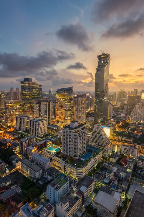 A great view from "Cloud 47" in Bangkok. Bangkok City, Bangkok Hotel, Bangkok Travel, Korea Travel, Bangkok Thailand, Thailand Travel, Amazing Destinations, City View, Great View