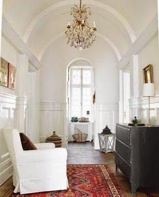 Decorating with Oriental Rugs Swedish Interiors, Barrel Ceiling, Red Persian Rug, A Living Room, Beautiful Space, House Inspiration, White Walls, Entryway Decor, Room Rugs