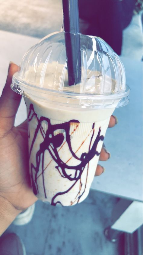 Cold coffee snapchat pic Cafe Snaps Snapchat, Cold Coffee Photo, Cold Coffee Pics, Coffee Pics Snapchat, Hotel Food Snapchat, Cold Coffee Snapchat, Cold Drink Snapchat, Cold Coffee Snapchat Stories, Cold Drink Snapchat Stories