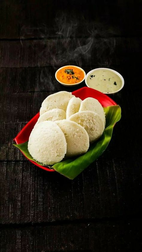 Idly Sambar, Brazil Rainforest, Marathi Culture, Indian Food Photography, Morning Pic, Recipe Rice, Idli Dosa, Food Indian, Idli Recipe