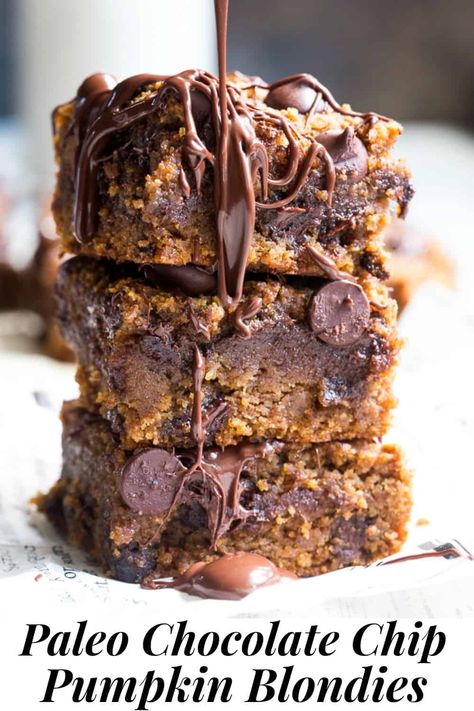 These fudgy Chocolate chip pumpkin blondies are a dream!  They're chewy, sweet, packed with chocolate and warm spices.  Family approved, perfect for fall baking or any time of year.  A great healthy dessert that's kid friendly and easy to make. These addicting pumpkin blondies are paleo, dairy-free, and gluten-free. #paleo #cleaneating #glutenfree #pumpkin Creme Dessert Vanille, Whole30 Easy, Pumpkin Blondies, Easy Meal Plan, Paleo Running Momma, Whole 30 Dessert, Meal Plan Recipes, Paleo Baking, Paleo Pumpkin