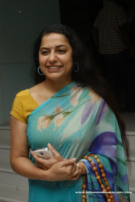 Suhasini Actress, Suhasini Maniratnam, Film World, Hot Poses, Glam Photoshoot, Bra Cup Sizes, Bra Cup, Malayalam Actress, Cup Sizes