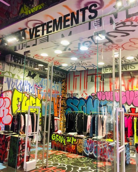 VETEMENTS on Instagram: “NEW VETEMENTS STORE AT VITKAC @vitkac OPEN NOW” Pink Retro Wallpaper, Whimsical Bedroom, Warehouse Design, Design Café, Digital Marketing Design, Store Interiors, Graffiti Style Art, Trade Show Display, Boutique Interior