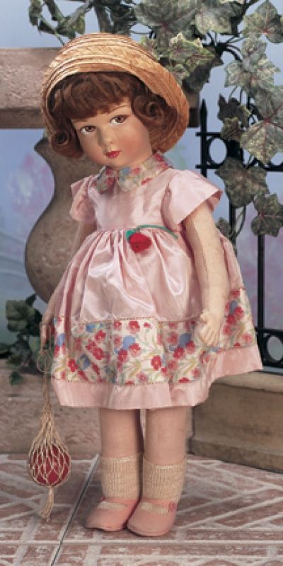 Playing Make-Believe: 79.1 An All-Original French Cloth Character Girl by Raynal Character Girl, Feather Brows, French Dolls, Vintage Paper Dolls, Old Dolls, Artist Doll, Felt Dolls, Vintage Doll, Antique Toys