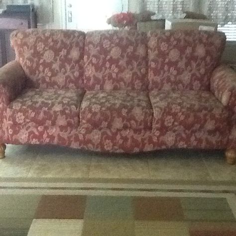 I have this floral sofa that I love, but I need help decorating around it.  Any ideas? Floral Couch, Floral Sofa, Red Floral, Living Room Sofa, Bedroom Decor, Couch, I Love, Sofa, Living Room