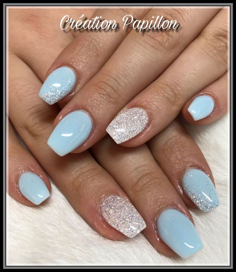 Bridesmaid Nail Ideas Blue, Cinderella Nails Short, Light Blue Prom Nails Short, Bridal Blue Nails, Sky Blue And Silver Nails, Silver And Baby Blue Nails, Blue Wedding Nails Ideas, Blue Nails Homecoming, Cinderella Nails Designs Disney