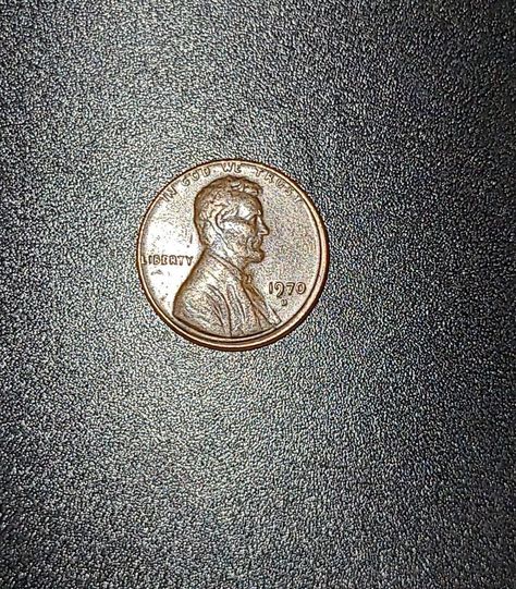 https://pickntym.etsy.com/listing/1606070409 1970D Lincoln Penny Error Penny Ddo Ddr D over D Floating Roof No Bowtie No FG Rare Lincoln Pennies Double Die Pennies Vintage Pennies Floating Roof, Vintage Coins, In God We Trust, Coin Collecting, States Of America, Right Side, Lincoln, Penny, Roof