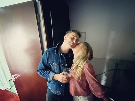 Sam Fender Tattoo Ideas, Sam Fender Girlfriend, Sam Fender, Love Sam, Music Taste, Prison Break, John Lennon, Rock Music, Music