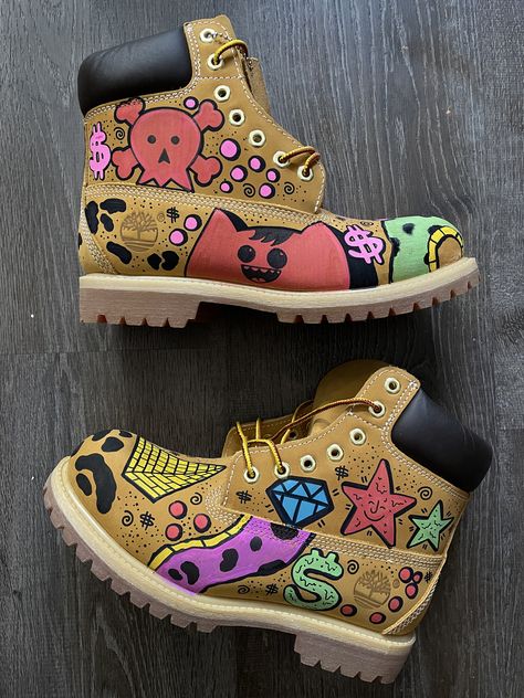 Painted Timberland Boots, Hand Painted Boots, Custom Timberland Boots, Painted Boots, Boots Leopard, Leopard Print Boots, Timberland Premium, Timberlands, Boot Print