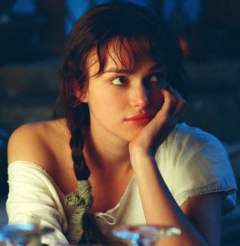 keira knightley | Tumblr Elisabeth Swan, Pride & Prejudice Movie, Kiera Knightly, Elizabeth Swann, Pride And Prejudice 2005, Keira Knightly, Jane Austin, Elizabeth Bennet, Septième Art