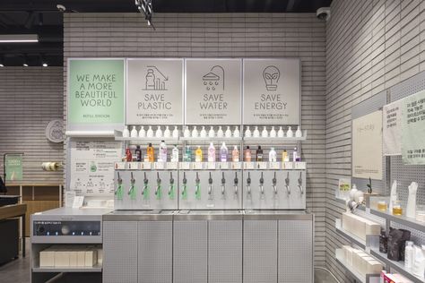 Refill Station, Bakery Shop Design, Retail Trends, Zero Waste Store, Beer Wall, Skincare Store, Water Station, Supermarket Design, Beer Pub