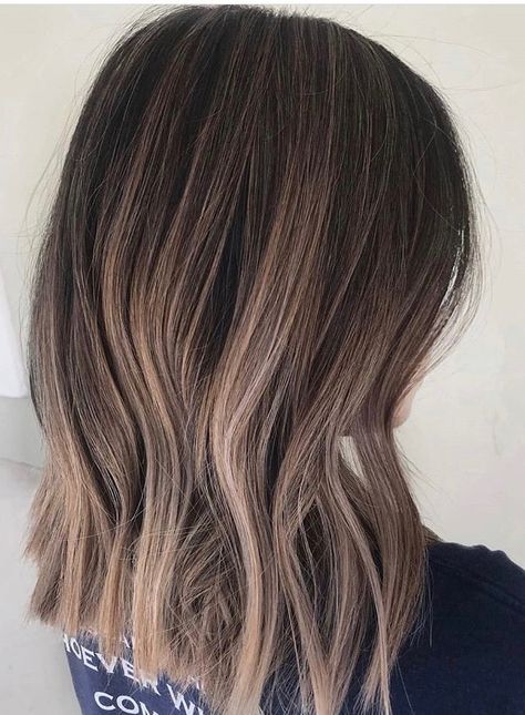 Asian Balayage Short Hair, Ash Ombre Hair, Balayage Hair Lob, Asian Balayage, Ombre Hairstyles, Balayage Straight Hair, Hair Dyes, Fit Mama, Asian Short Hair