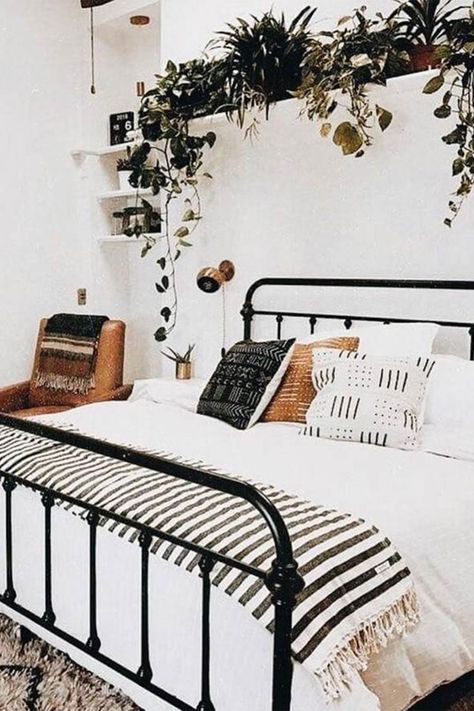 Boho Vibes Bedroom | Vintage Cozy Retreat | Metal Bed Frame & Lots of Plants! Vintage Bed beautifully complements many spaces like room for kids, teenagers, girls, boys, adults. With its antique country victorian look with black color, it becomes a perfect bed frame to have. Black Metal Bed Frame Bedroom, Metal Bed Frame Bedroom, Metal Bed Frame Bedroom Ideas, Chic Decor Diy, Classy Interior, Bohemian Bedrooms, Black Metal Bed Frame, White Wall Bedroom, Black Metal Bed