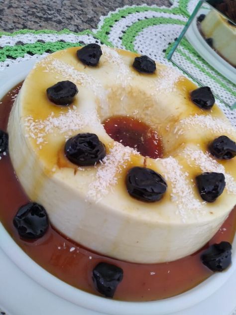 Brazilian Desserts, Kids' Party Food, Jello Recipes, Brazilian Food, Portuguese Recipes, Picnic Foods, Homemade Dog Food, Flan, Fruits And Veggies